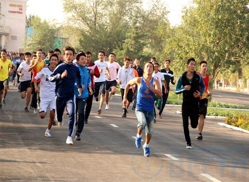 Сотрудники филиала Национального центра экспертизы по г. Алматы организовали массовый марафон.