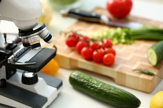 В Акмолинской области во время исследования в овощах и фруктах обнаружено превышение содержания нитратов